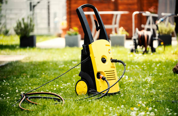 Professional Pressure Washing Services in Wink, TX